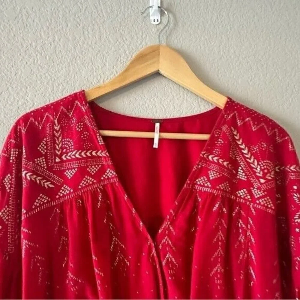 Free People Womens Counting Stars Peasant Blouse, Red, Medium